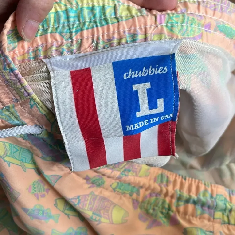 Chubbies fish print lined pull on elastic waist drawstring swim trunks sz L